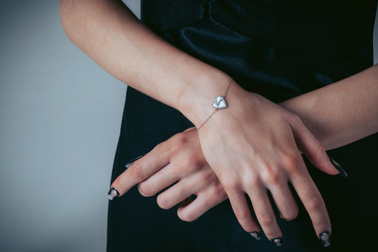 REFLECTION ENAMEL LOVE HEART BRACELET SILVER