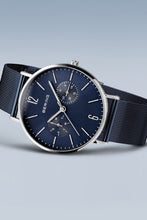 Load image into Gallery viewer, Bering Classic 40mm Blue Milanese Strap Watch