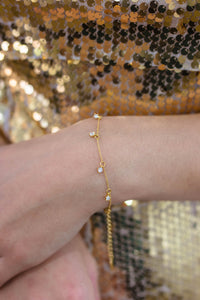 A CHRISTMAS JOURNEY CLARA BRACELET GOLD