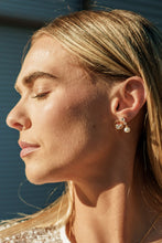 Load image into Gallery viewer, CHIC NOEL FRESHWATER PEARL PYRMONT EARRINGS GOLD