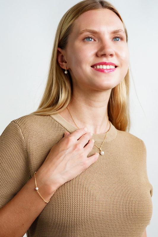 ADAGIO EFFORTLESS GLOW BAR DANGLE PEARL EARRINGS GOLD