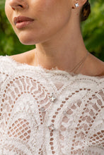 Load image into Gallery viewer, SYDNEY SOIRÉE FAIRWATER MOTHER OF PEARL DELUXE NECKLACE SILVER