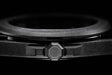 Load image into Gallery viewer, D1 Milano Carbonlite Carbon 40.5mm Watch