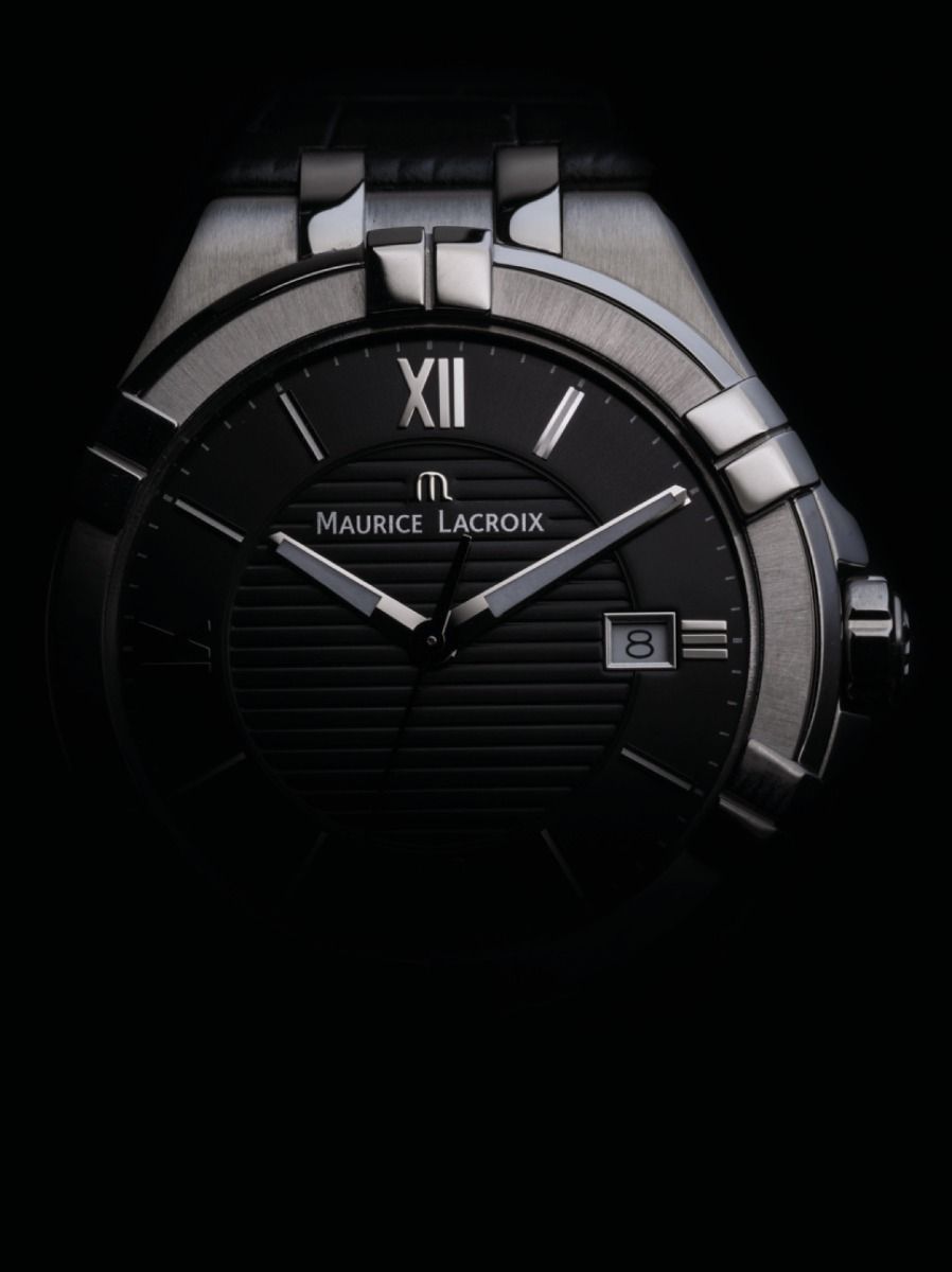 Maurice Lacroix AIKON Date 42mm