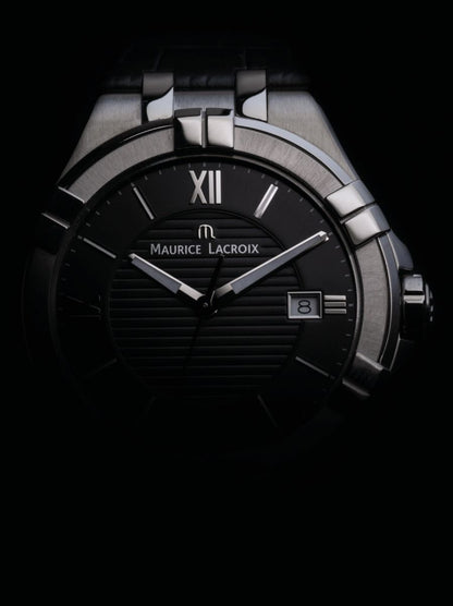 Maurice Lacroix AIKON Date 42mm