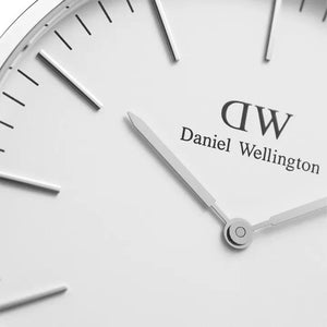 Daniel Wellington 32mm Petite York Silver Watch